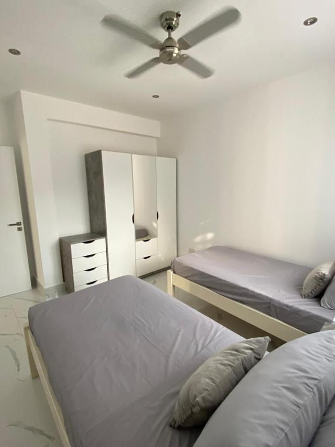 Paphos Gardens Apartment Dış mekan fotoğraf
