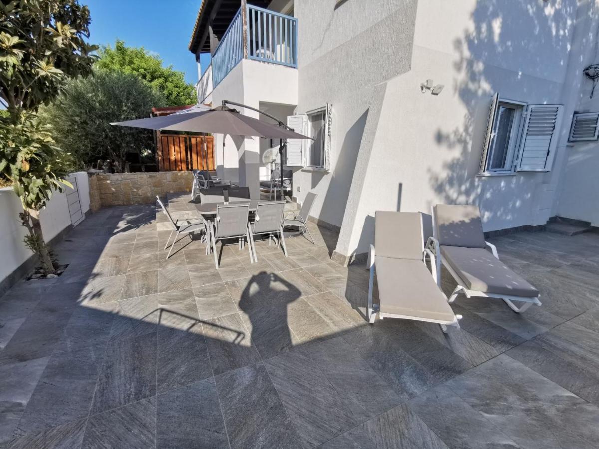 Paphos Gardens Apartment Dış mekan fotoğraf