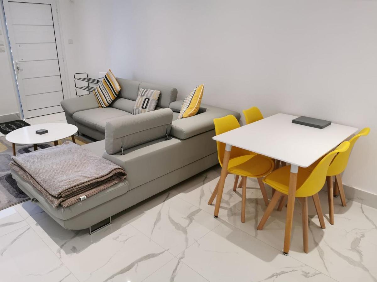 Paphos Gardens Apartment Dış mekan fotoğraf