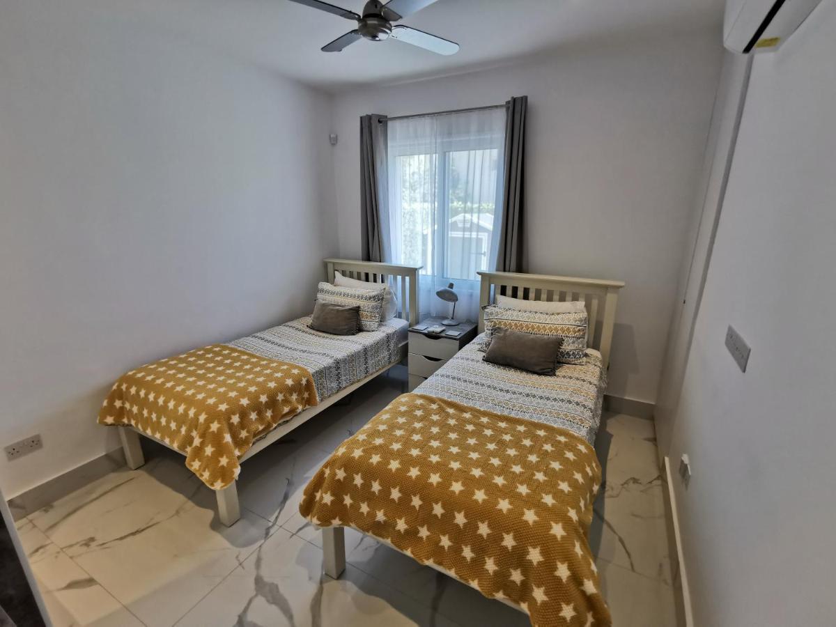 Paphos Gardens Apartment Dış mekan fotoğraf