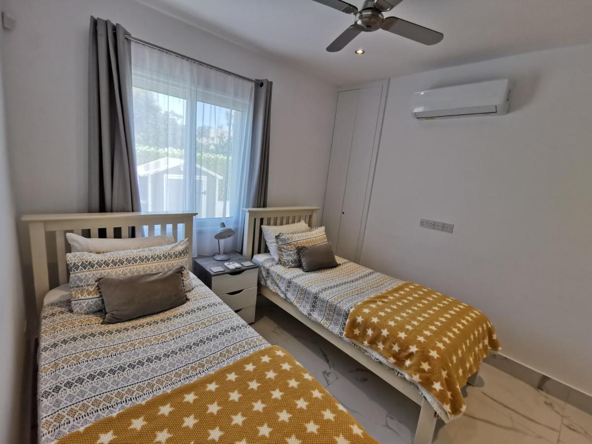 Paphos Gardens Apartment Dış mekan fotoğraf